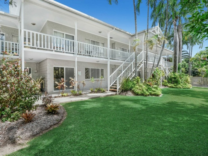 2/13 Springfield Crescent, Manoora QLD 4870
