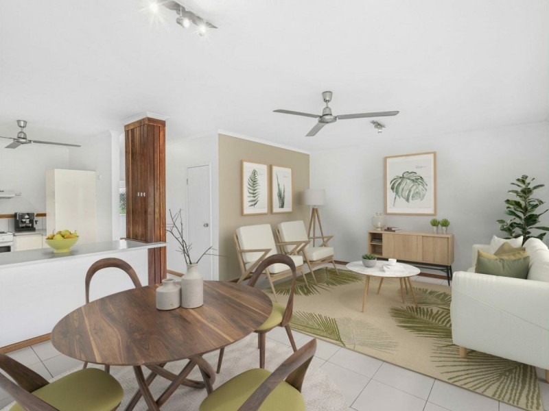 2/13 Springfield Crescent, Manoora QLD 4870