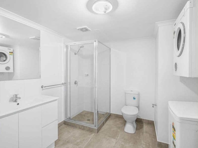 2/13 Springfield Crescent, Manoora QLD 4870