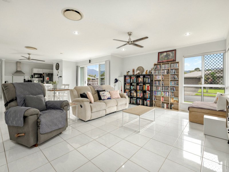 2 Miner Street, Edmonton QLD 4869