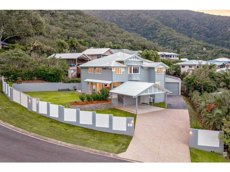 31 Savannah Street, Palm Cove QLD 4879