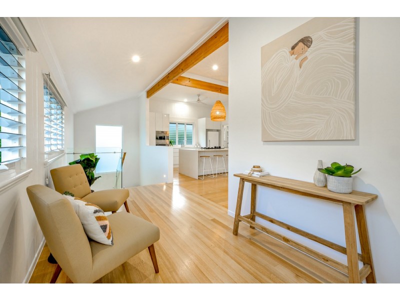31 Savannah Street, Palm Cove QLD 4879