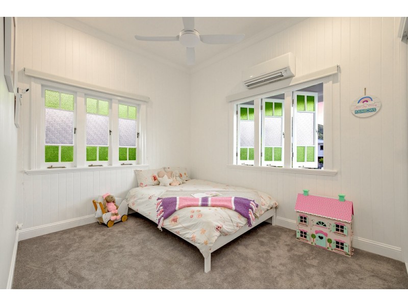 31 Savannah Street, Palm Cove QLD 4879