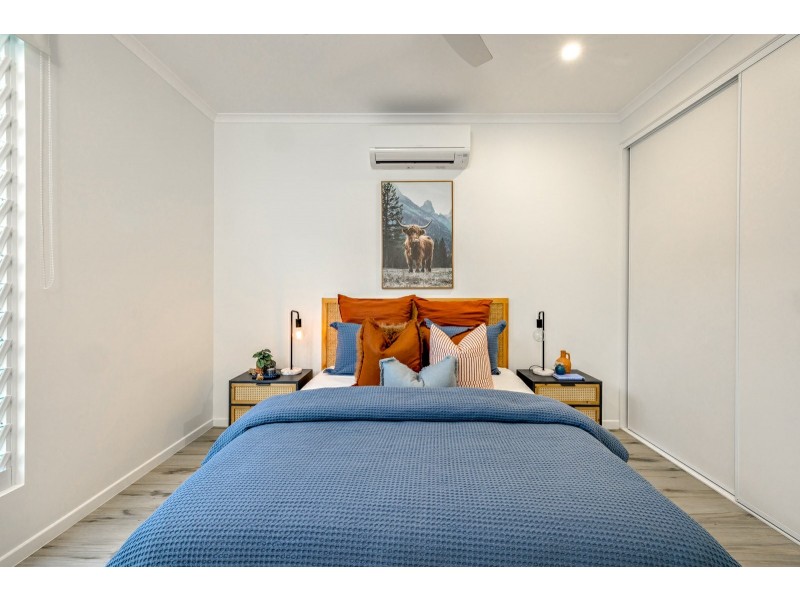 31 Savannah Street, Palm Cove QLD 4879