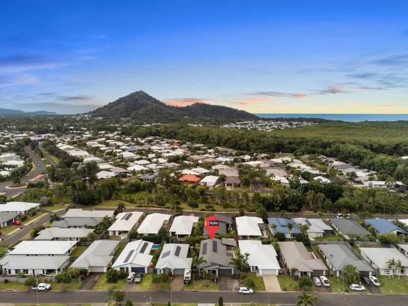 12 Thornborough Circuit, Smithfield QLD 4878