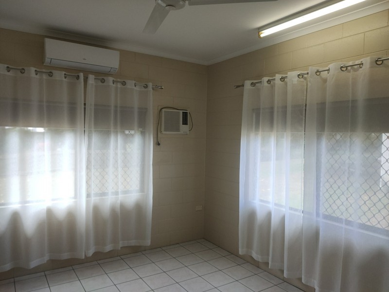 2/7 Clacherty Street, Stratford QLD 4870