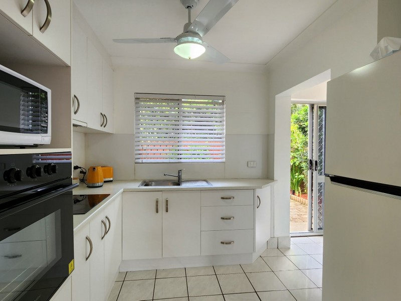 1/199 McLeod Street, Cairns North QLD 4870