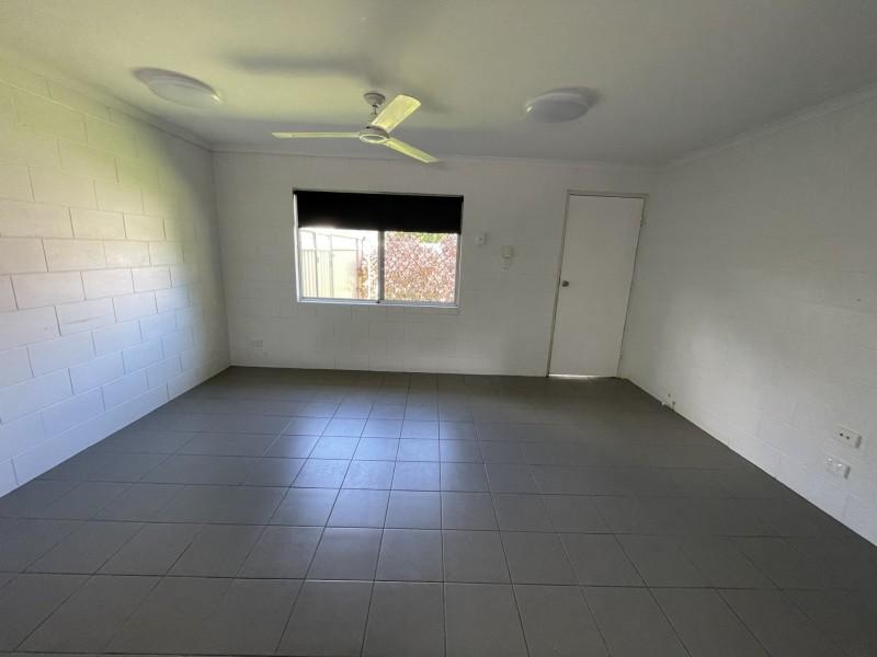 1/17 Pioneer Street, Manoora QLD 4870