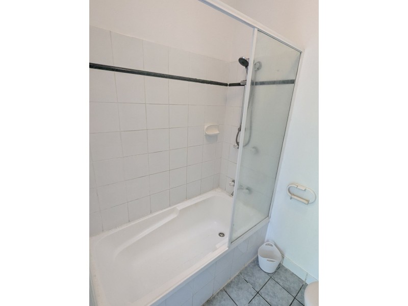 27/7A Grantala Street, Manoora QLD 4870