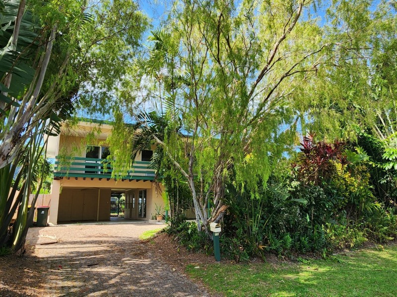 110 Russell Street, Edge Hill QLD 4870