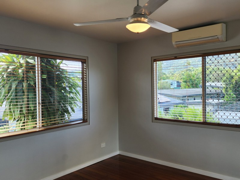 110 Russell Street, Edge Hill QLD 4870