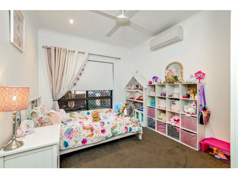 3 Iona Close, Edge Hill QLD 4870