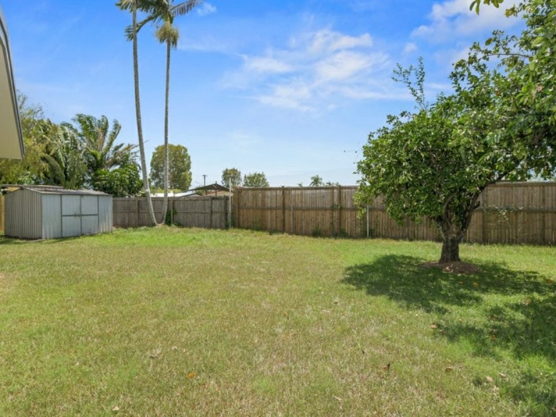 7 Denman Close, Manoora QLD 4870
