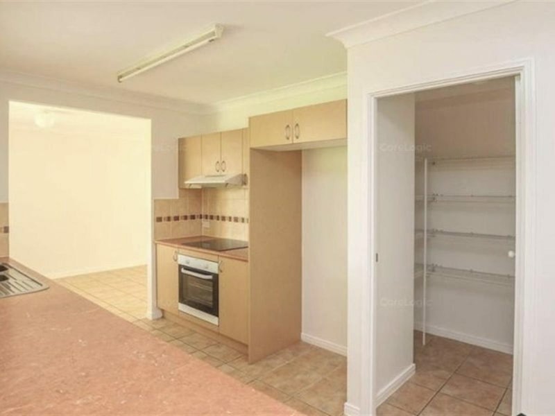 3 Picnic Street, White Rock QLD 4868