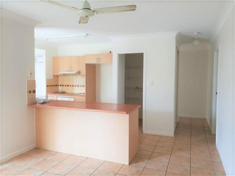 3 Picnic Street, White Rock QLD 4868