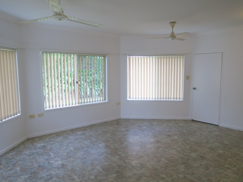 1/9 Glenlea Street, Edge Hill QLD 4870