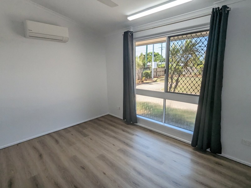 1/139 English Street, Manunda QLD 4870