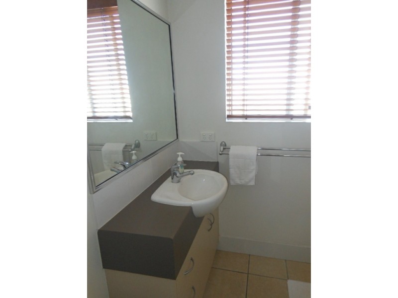 3/106 McLeod Street, Cairns North QLD 4870