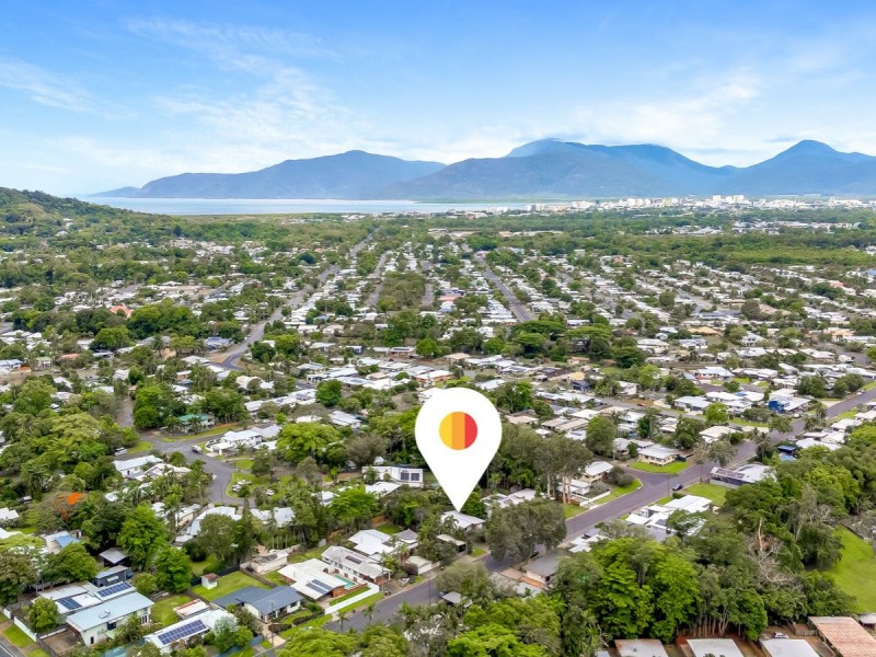 128 Upper Richardson Street, Whitfield QLD 4870