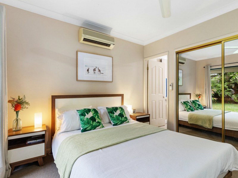 53 Chesterfield Close, Brinsmead QLD 4870