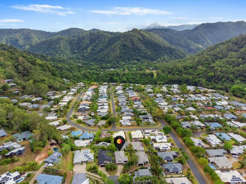 1 Ellie Banning Close, Redlynch QLD 4870