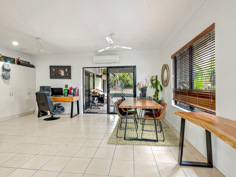 32 Shamrock Avenue, Brinsmead QLD 4870