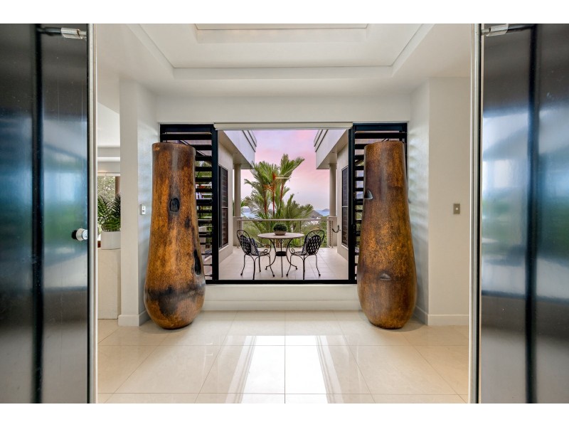 16/7 Tari Place, Trinity Beach QLD 4879