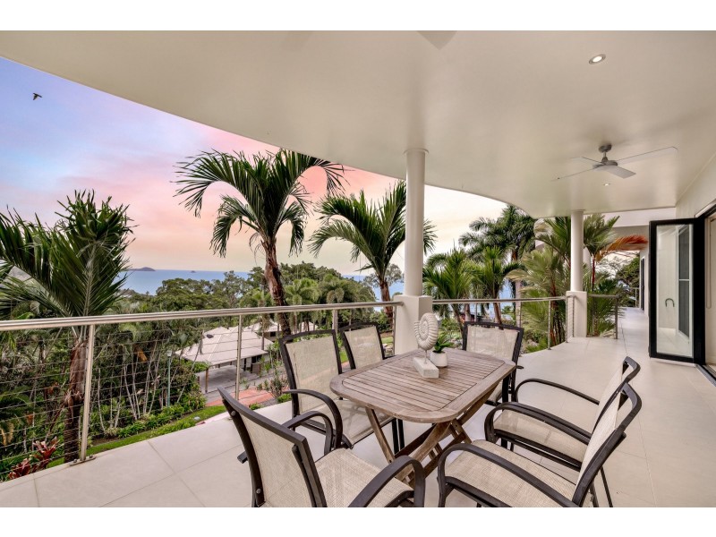 16/7 Tari Place, Trinity Beach QLD 4879