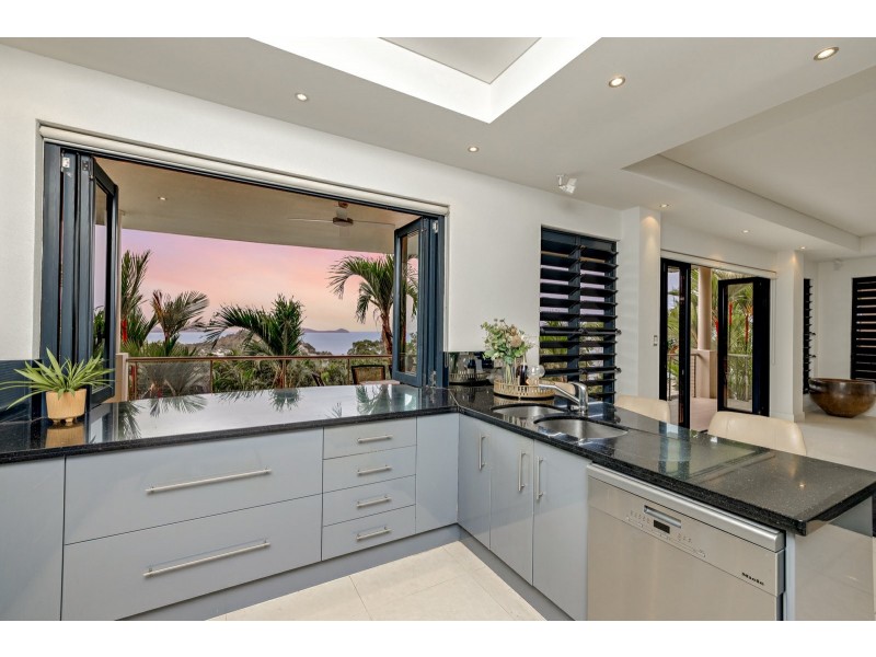 16/7 Tari Place, Trinity Beach QLD 4879