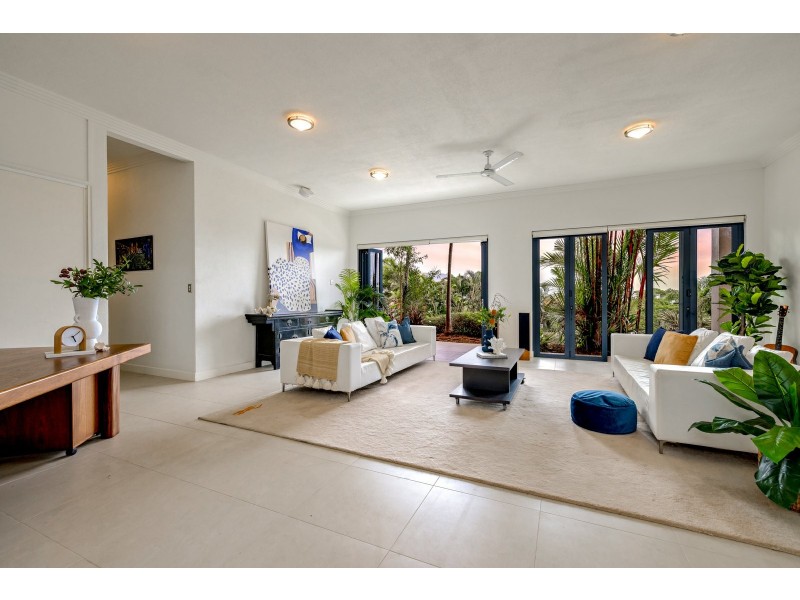 16/7 Tari Place, Trinity Beach QLD 4879