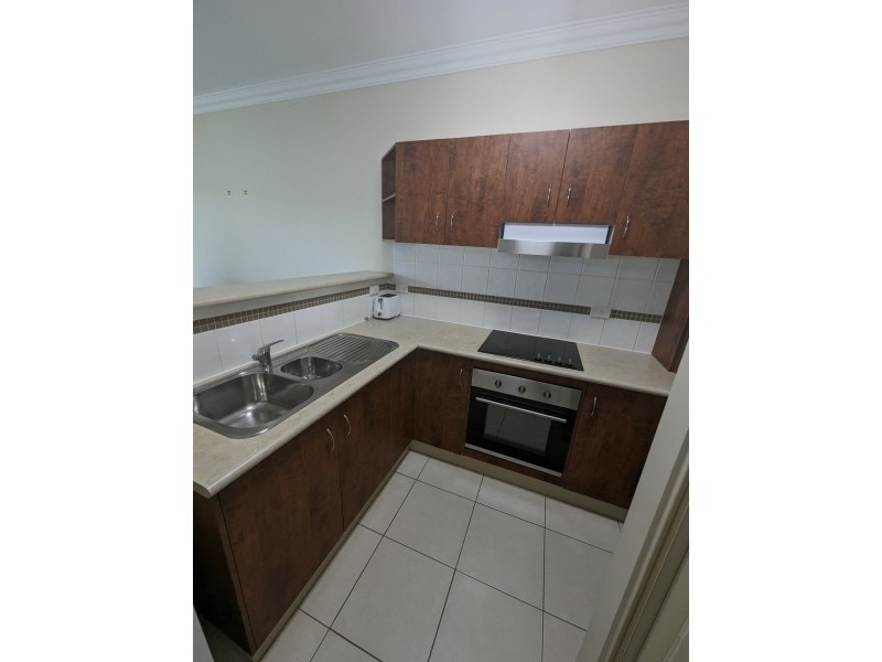 203/4 Grantala Street, Manoora QLD 4870