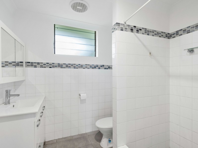 1/199 McLeod Street, Cairns North QLD 4870