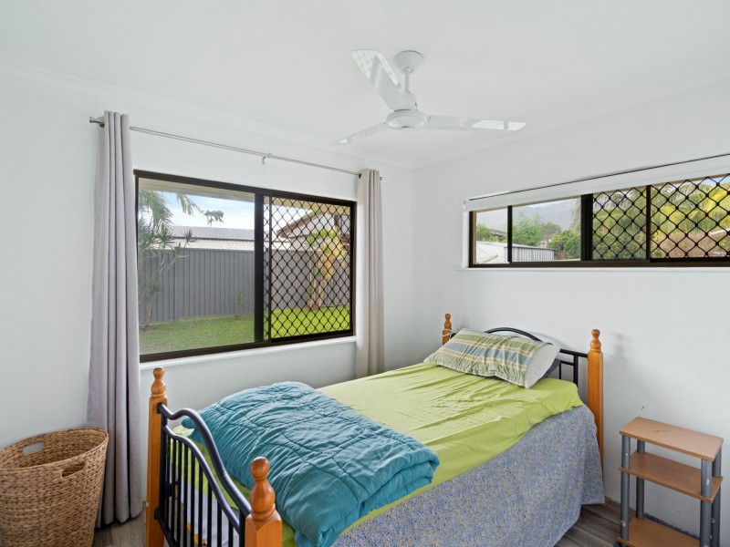 45 Lavender Street, Mooroobool QLD 4870