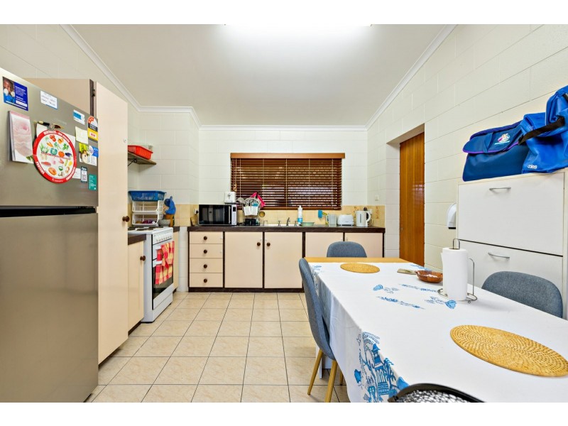 3 Redwood Street, Whitfield QLD 4870