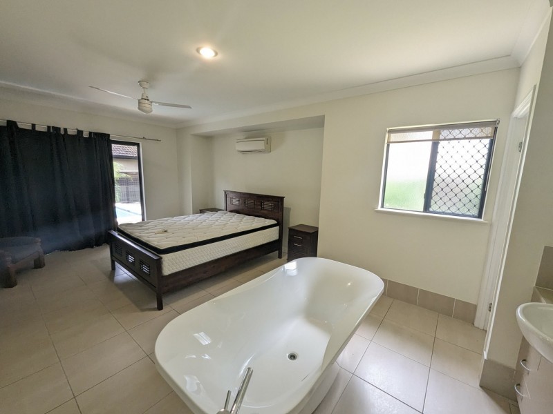 55 Iridescent Drive, Trinity Park QLD 4879