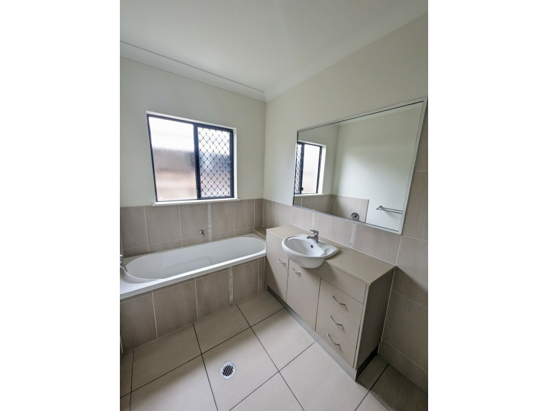 55 Iridescent Drive, Trinity Park QLD 4879