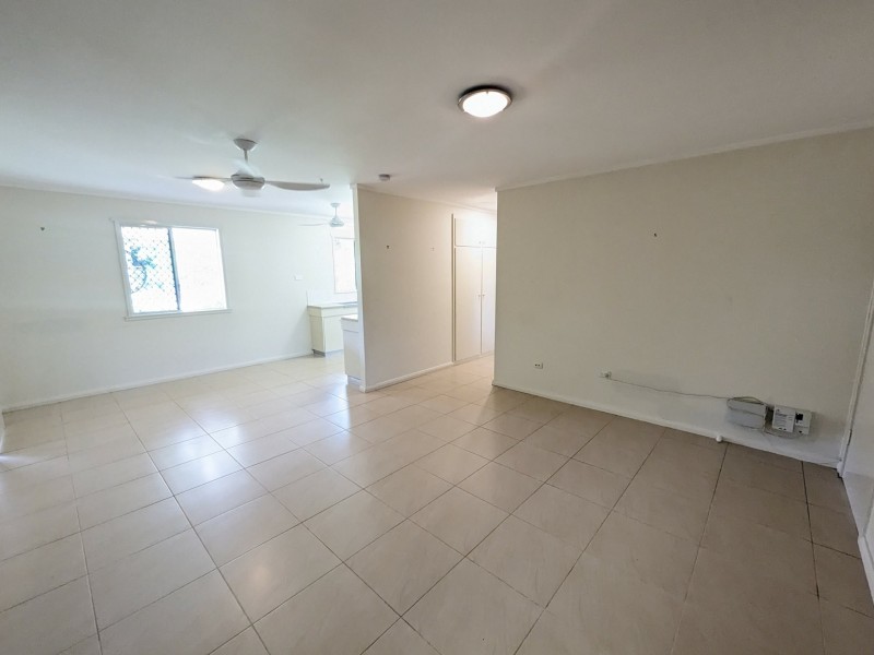 32 Purbeck Place, Edge Hill QLD 4870