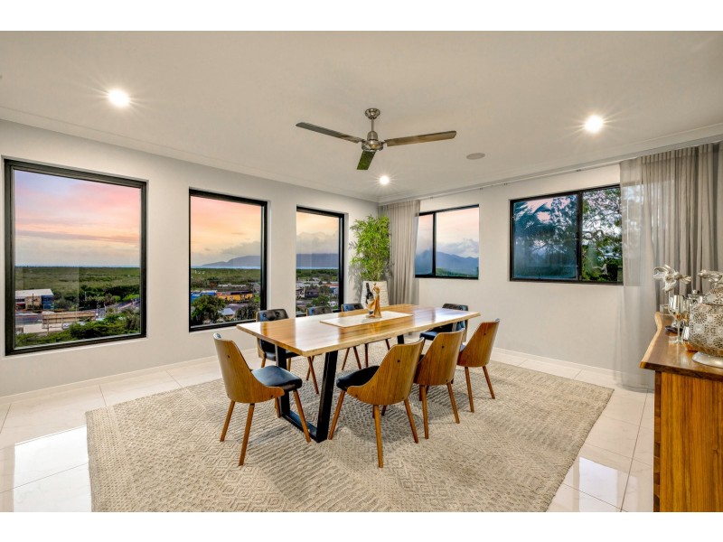 26 Collins Avenue, Edge Hill QLD 4870