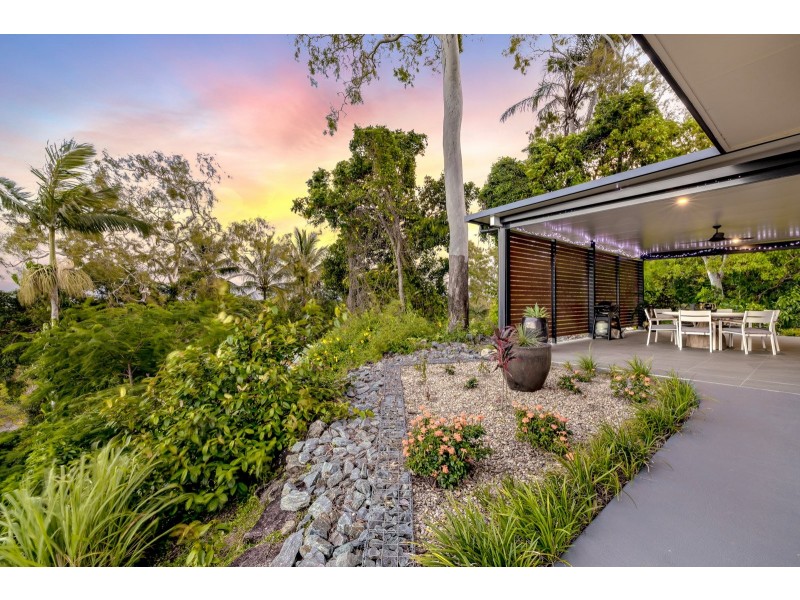 26 Collins Avenue, Edge Hill QLD 4870