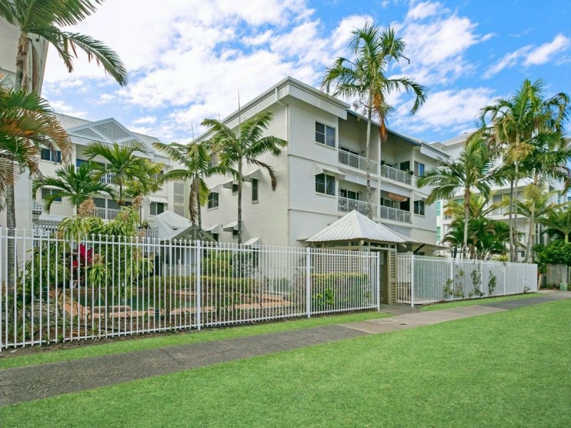 9/14 Upward Street, Cairns North QLD 4870
