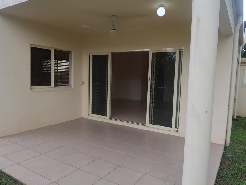 5 Sherwood Close, Brinsmead QLD 4870