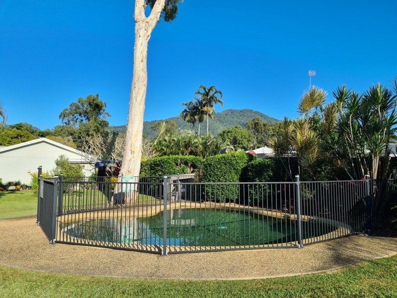 8/74 Swallow Street, Mooroobool QLD 4870