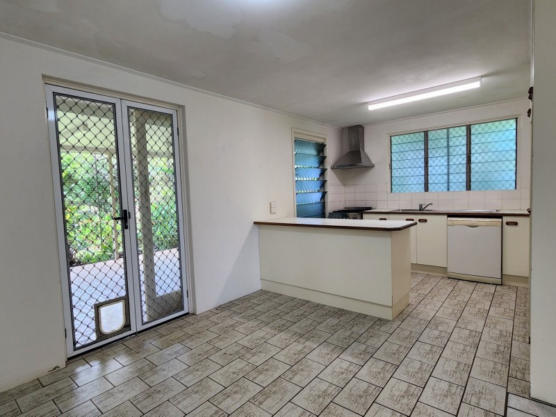 243 McManus Street, Whitfield QLD 4870