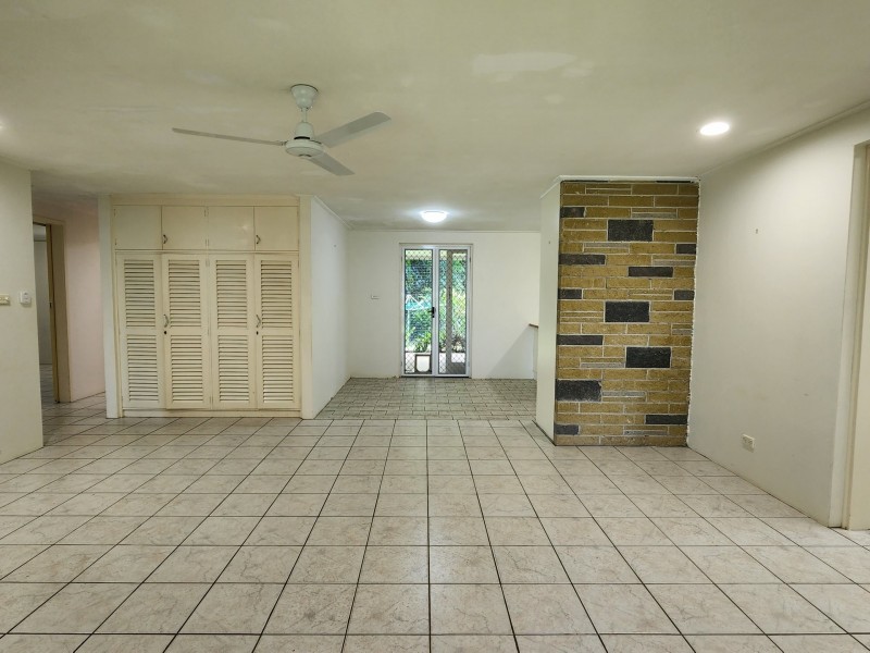 243 McManus Street, Whitfield QLD 4870