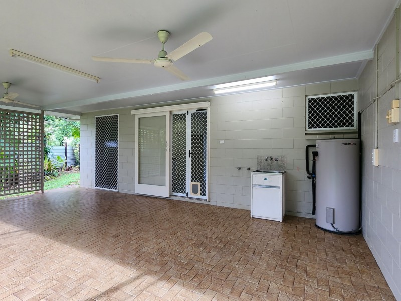 243 McManus Street, Whitfield QLD 4870