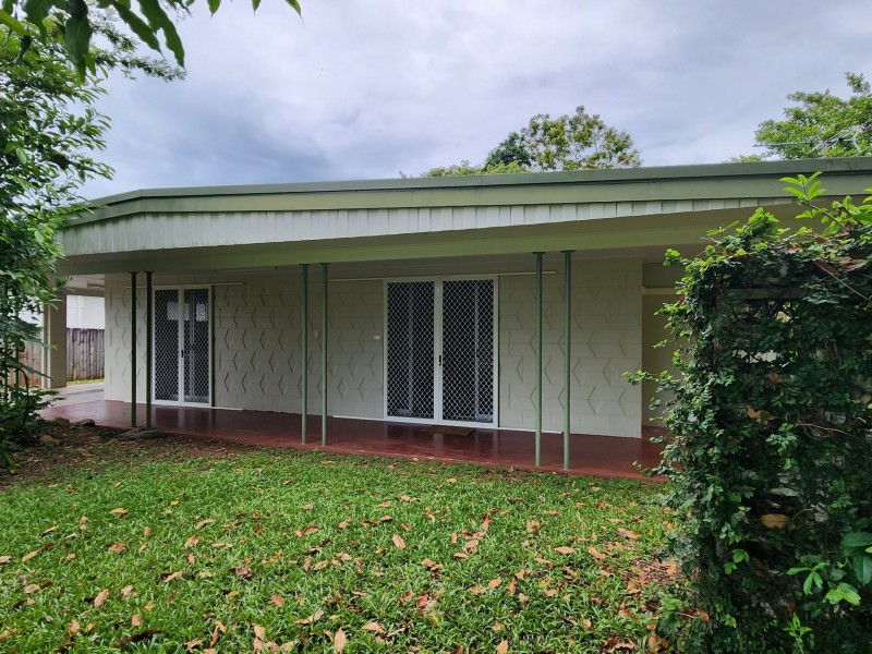 243 McManus Street, Whitfield QLD 4870