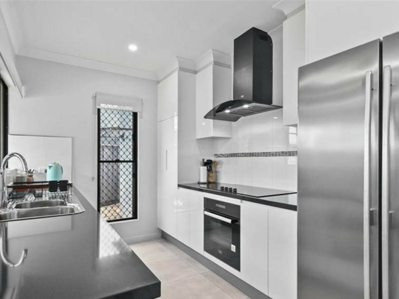 51 Ainslie Place, Smithfield QLD 4878
