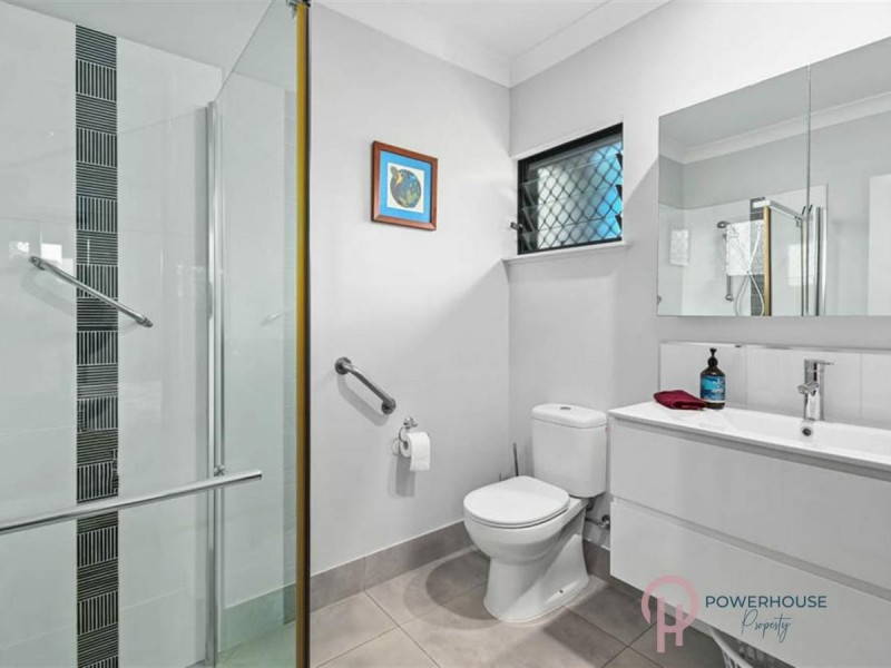 51 Ainslie Place, Smithfield QLD 4878