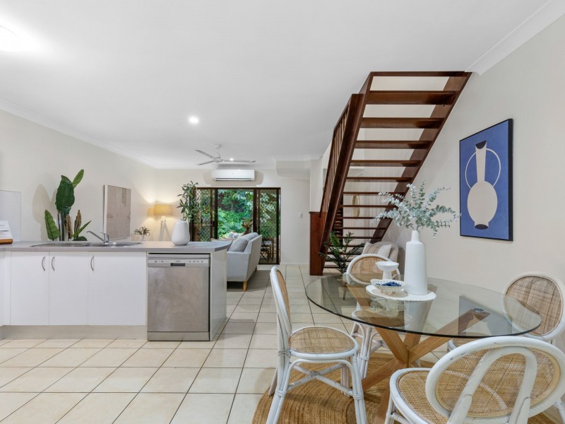 13/11-19 Stratford Parade, Stratford QLD 4870