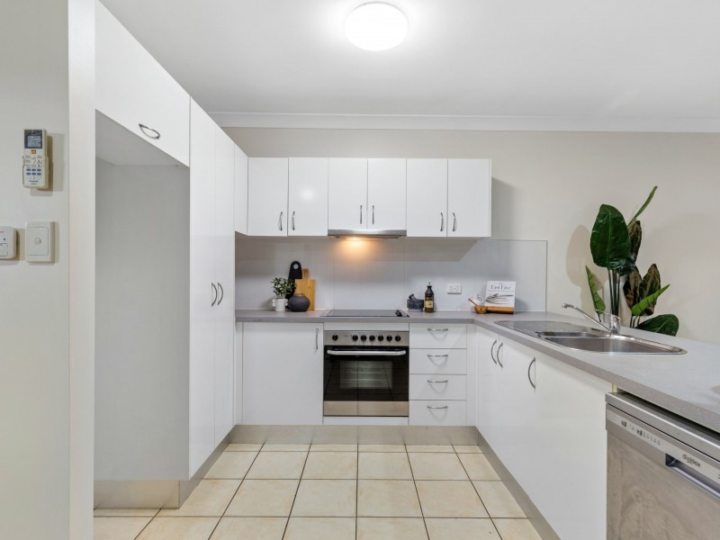 13/11-19 Stratford Parade, Stratford QLD 4870